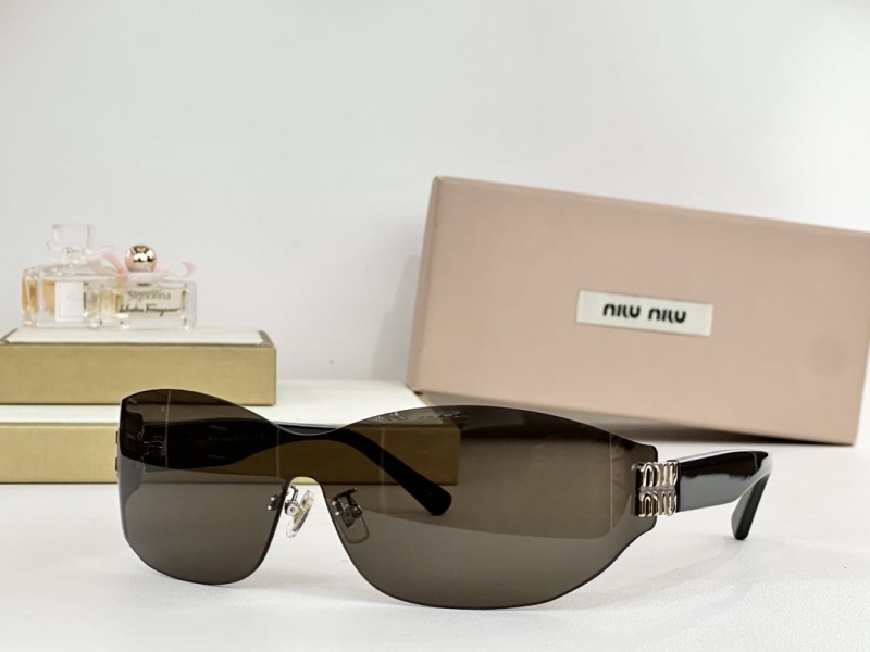 MIU MIU